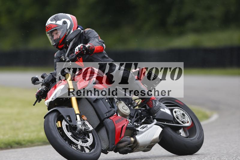 Archiv-2025/14 05.05.2025 Peter Studer have-fun ADR/Gruppe blau/91